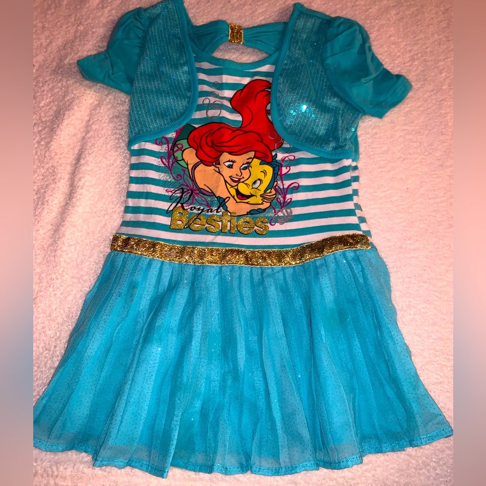 Little girl size 6 little mermaid outfit